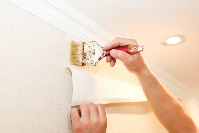 Pose de papier peint à Fontenu — revêtements muraux et toiles de verre